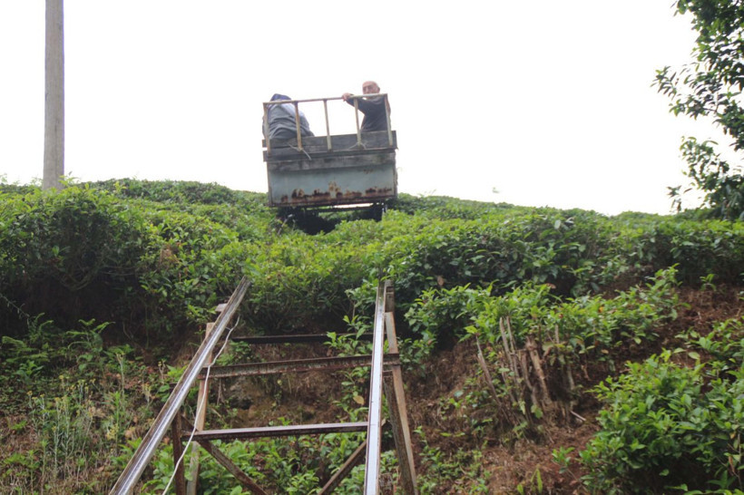 Karadeniz işi füniküler sistemi şaşırttı! Evine ulaşım olmayınca böyle çözdü - Resim: 4