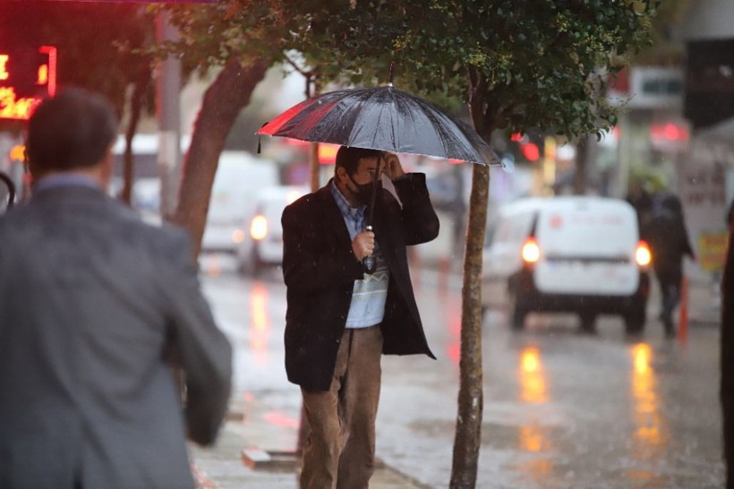 10 Haziran hava durumu! Meteoroloji uyardı: İstanbul, Ankara ve İzmir'de sağanak yağış - Resim: 2