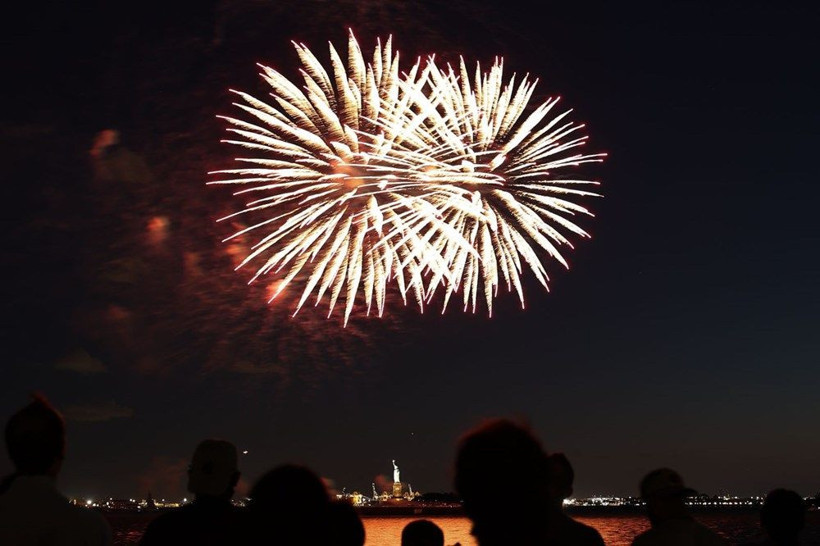 ABD'nin New York eyaletinde Covid-19 kısıtlamaları kaldırıldı - Resim: 1