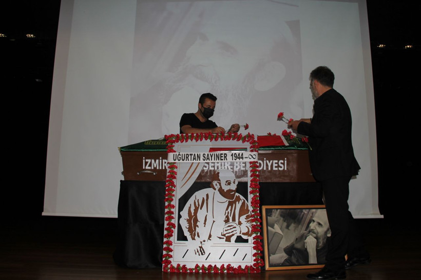 Son isteği ortaya çıktı! 'Sanal kocam' deyip anlattı Bizimkiler'in Cemil'i Uğurtan Sayıner'e son veda - Resim: 3