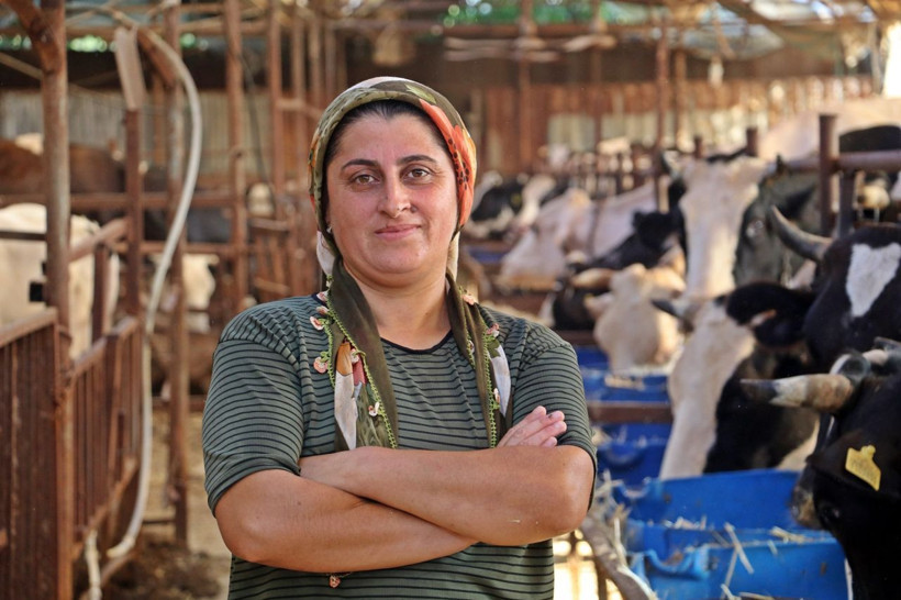 Antalya'da 'yapamazsın' diyenlere inat 4 bilezikle başladı! Milyonluk servet kazandı - Resim: 1