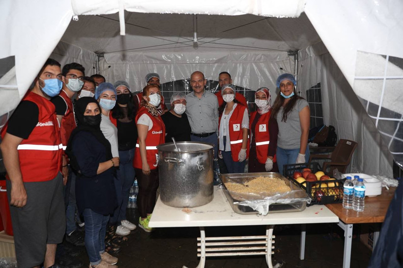 İçişleri Bakanı Süleyman Soylu iş yerleri selden hasar gören esnafla bir araya geldi - Resim: 1