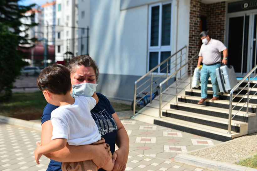 Adana'da evlat edinen çiftin gözyaşları! Baba ortaya çıktı 'Mustafa Kemal'i aldı - Resim: 2