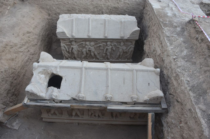 Bursa 100 yılın en büyük keşfi! 3 kat kefenlenmiş, elleri ve ayakları... - Resim: 4