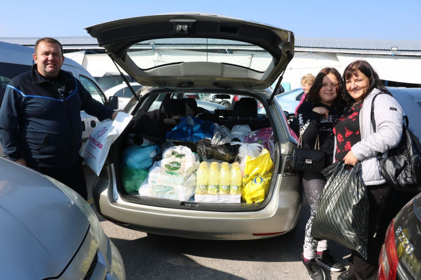 'Her şey çok ucuz' deyip akın ettiler! Bagajlarda yer kalmadı: İstanbul esnafı satış için Edine'de - Resim: 3
