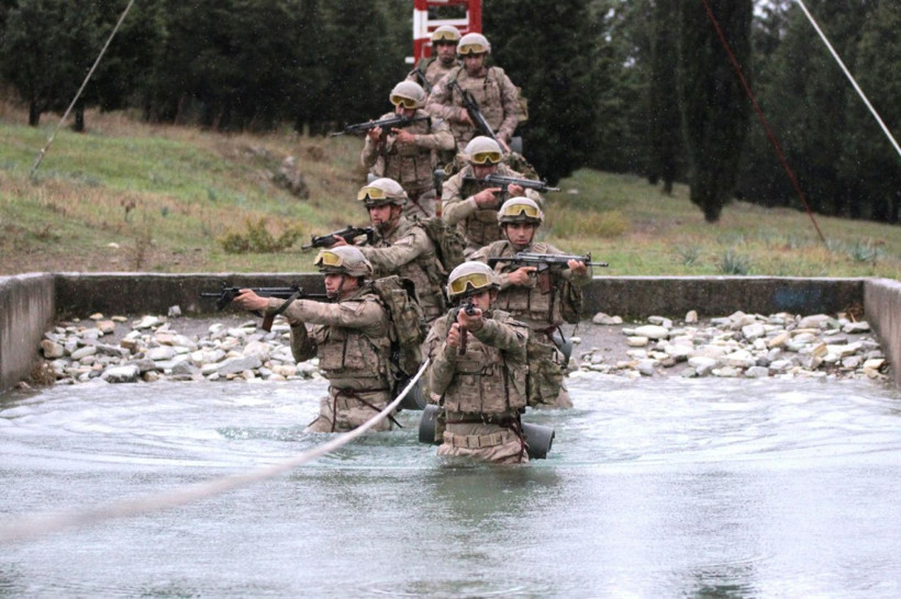 Jandarma komandoların nefes kesen eğitimi - Resim: 1