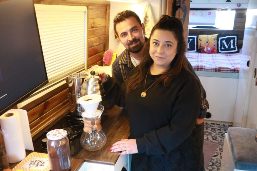 Kira, elektrik, su parası yok! 66 bin TL'ye alıp 250 bin TL harcadılar! Antalya'da gören içine girmek istiyor - Resim: 1