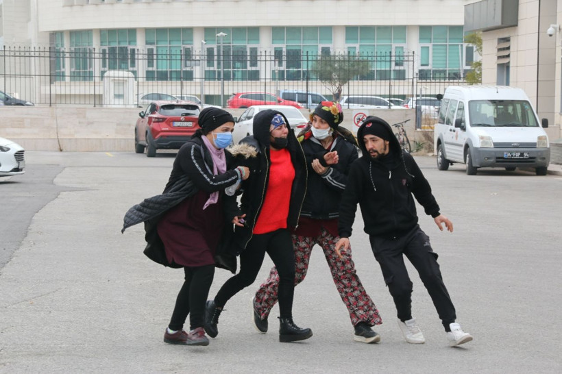 Antalya'da 3 yaşındaki oğlunu kazada kaybeden anne gözyaşlarıyla morga koştu - Resim: 4