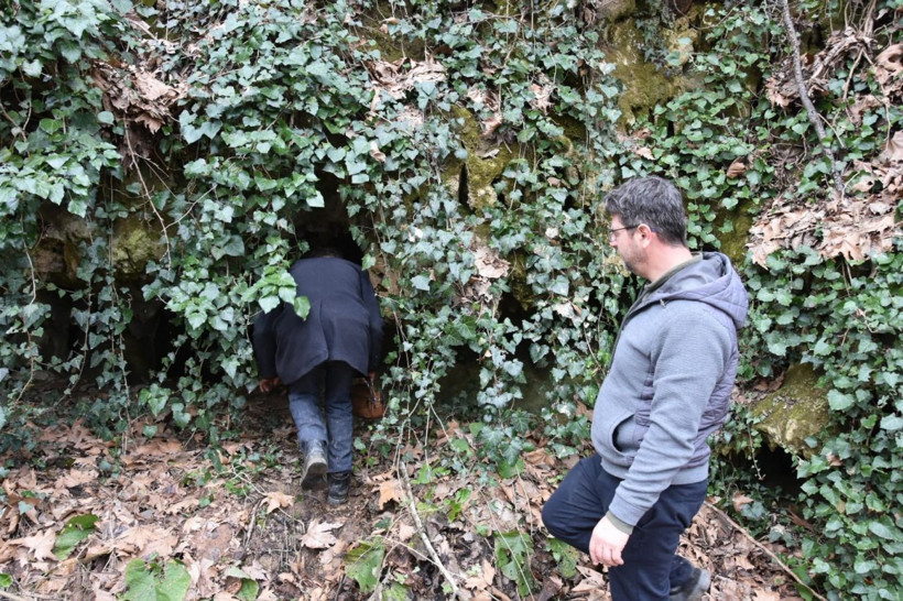 Bursa'da hayvan otlatırken ormanda tesadüfen buldular! Binlerce yıllık mağaraya girince şaşıp kaldılar - Resim: 2