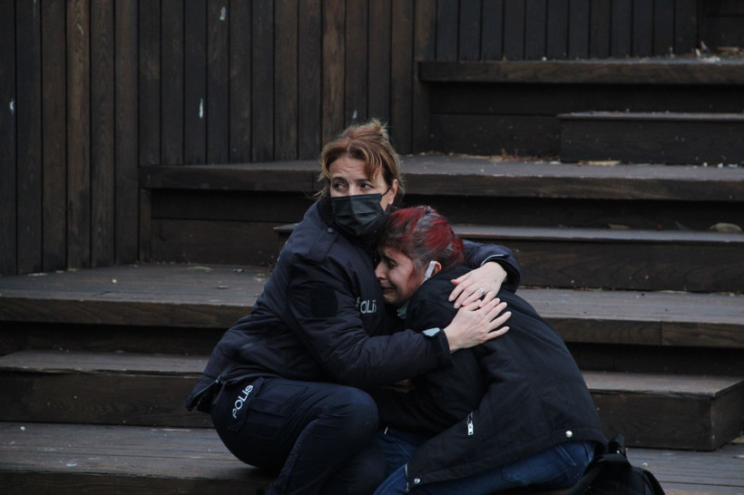 Örtüyü kaldırınca fenalık geçirdiler! En acı teşhis anne yere yığıldı baba son kez öptü - Resim: 4
