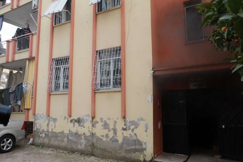 Büyük korkuya kapıldı! Ankara'da gözyaşlarına boğulan küçük çocuk balkonda dua etti: Kapıyı açık bırakınca... - Resim: 1