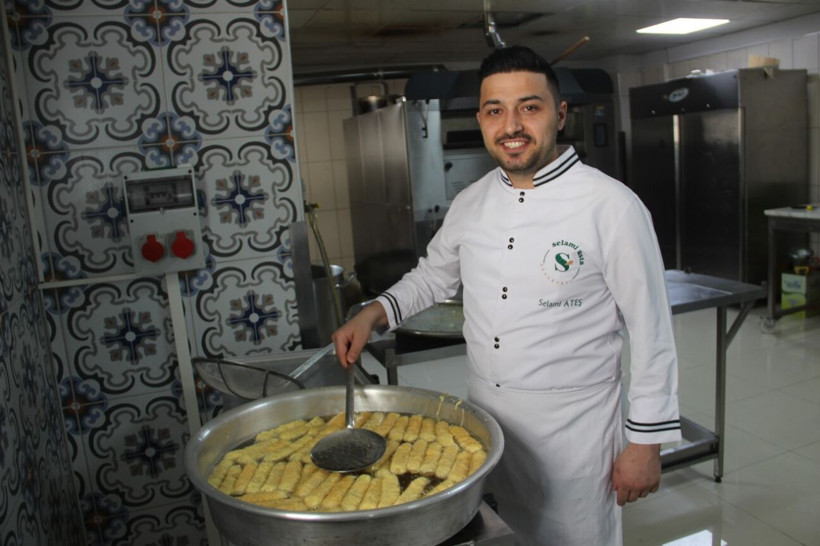 Kilosu 70 TL'ye satılıyor! Erzurum'dan kargoyla gönderiliyor: İftar sofralarının olmazsa olmazı - Resim: 3