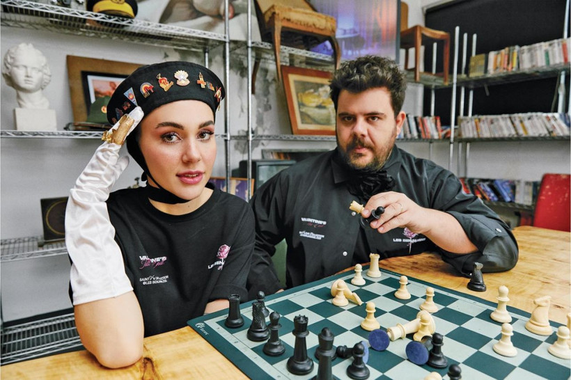 Ramazan paylaşımı tepki çekti 'ayıp, saygısızlık' yorumu yağdı! Eser Yenenler'in eşi Berfu: İğrenç yerlere... - Resim: 4