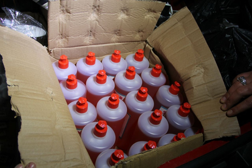 İzmir'de sözde sendikaya kumar baskını! Asit detayı şaşırttı - Resim: 2