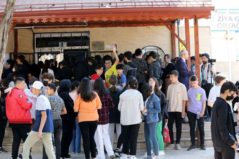 Yurdun dört bir yanından 'LGS' manzaraları - Resim: 3