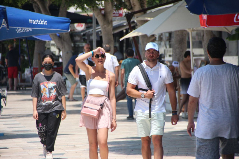 Gören telefona sarıldı! Bodrum'a bir dev geldi - Resim: 6