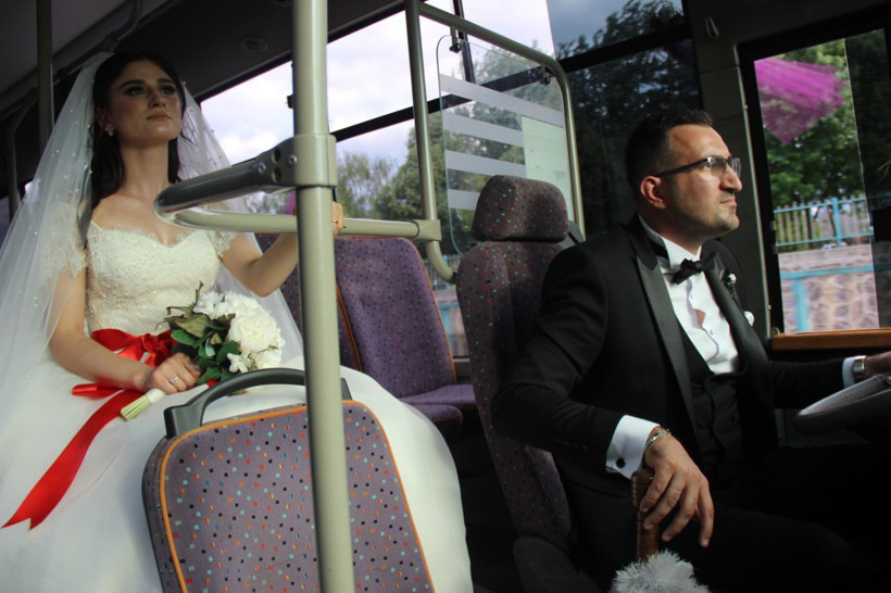 Böyle düğün arabası görmediniz! Damadın hayaliydi gerçek oldu - Resim: 4