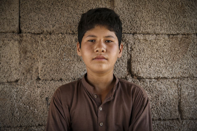 Pakistan'da kamplarda yaşayan savaş mağduru Afgan mülteci çocuklar - Resim: 2