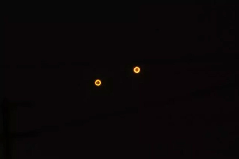 ABD'de UFO iddiaları! Bir saat boyunca görüntülenen gizemli ışıklar sosyal medyayı salladı - Resim: 2