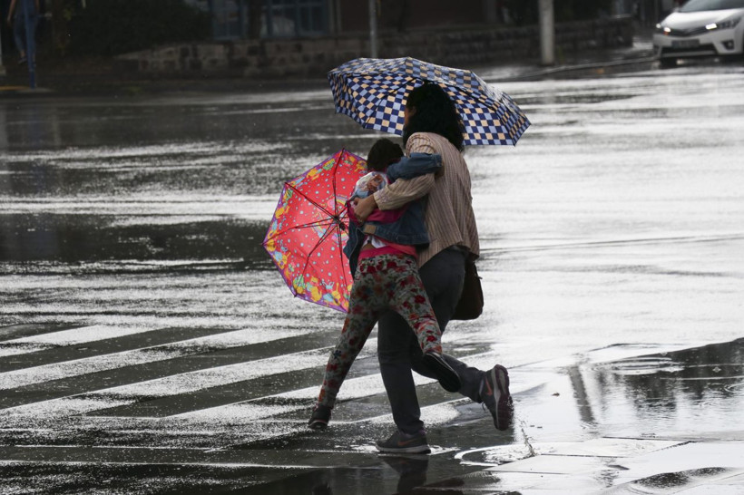İstanbul için perşembe uyarısı! Orhan Şen riskli ilçeleri sıraladı Meteoroloji'den 'sarı' alarm - Resim: 1