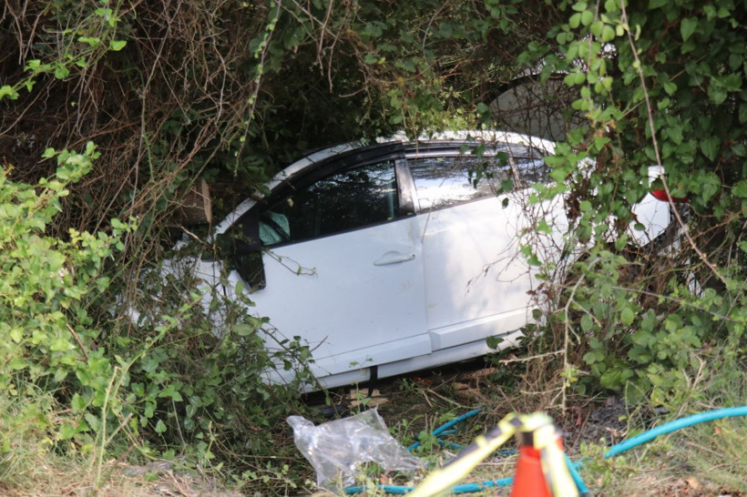 Tokat'tan İstanbul'a yolculukta korkunç kaza! Can kaybı var yaralılara müdahale edildi - Resim: 1