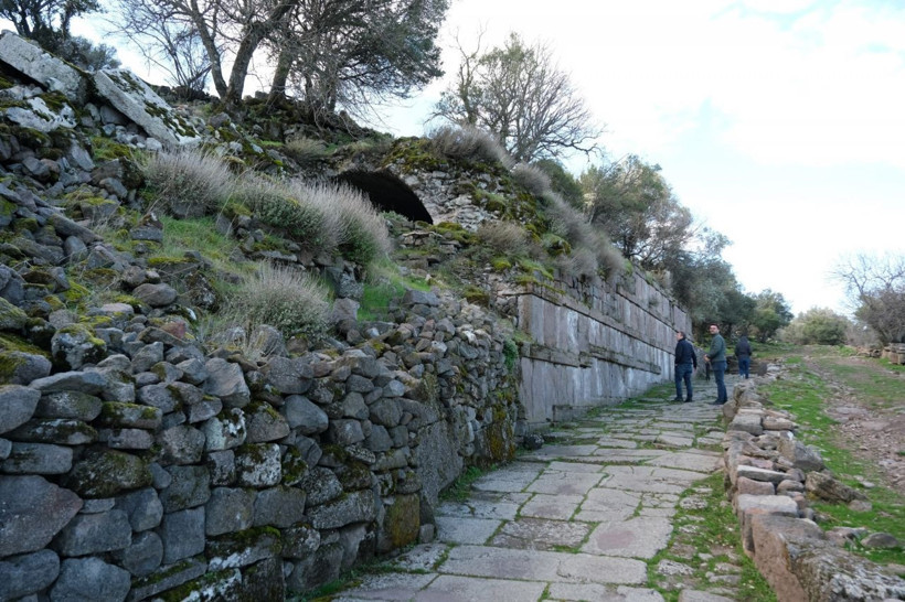Manisa'da antik kentteki yazıtlarda ortaya çıktı 2 bin yıl önceki büyük felaket - Resim: 1