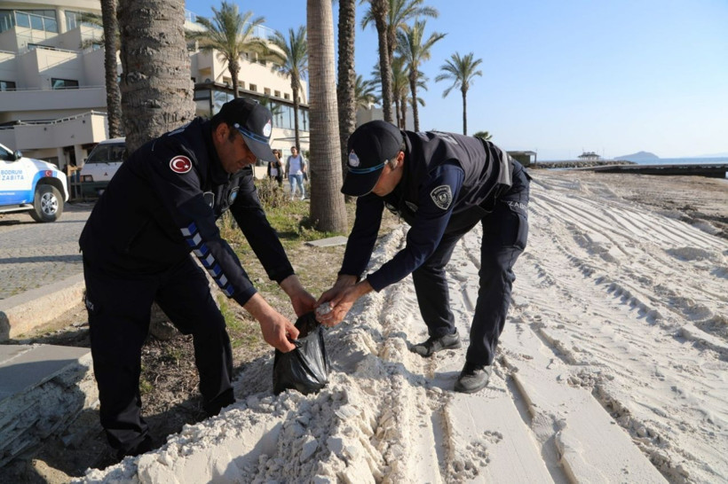 Yine 'beyaz kum' faciası! Bodrum'u Maldivler'e çevirme sevdası sahilleri öldürecek - Resim: 3
