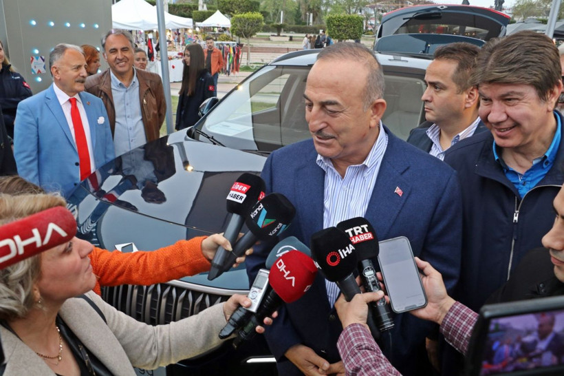 Mevlüt Çavuşoğlu 'iki kere başvurdum çıkmadı' dedi Togg'a dünyanın her yerinden çok büyük ilgi var - Resim: 3