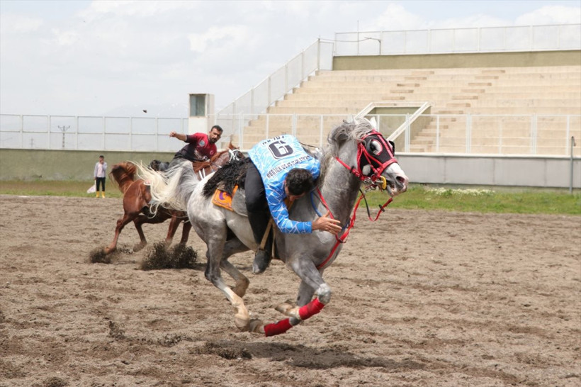 Erzurum'da ata sporu cirit heyecanı yaşandı! - Resim: 4