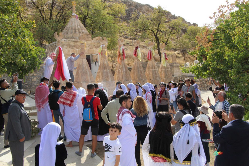 Terörden kaçmışlardı, 33 yıl sonra köylerine dönüp bayram kutladılar! - Resim: 3