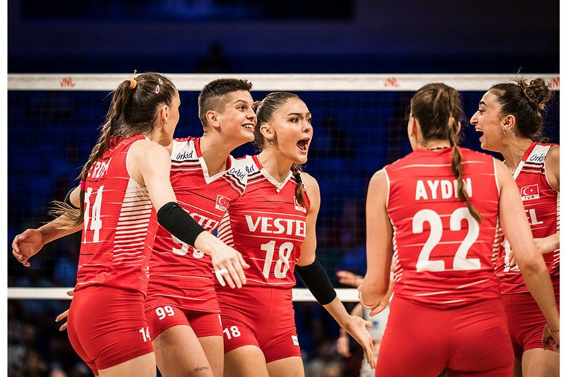 Voleybolun en zenginleri açıklandı: Zehra Güneş ve Ebrar Karakurt da listede! Servetleri dudak uçuklattı - Resim: 2
