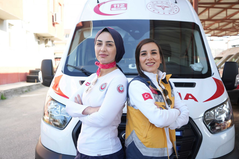 Kadın ambulans şoförleri hayat kurtarıyor! - Resim: 4