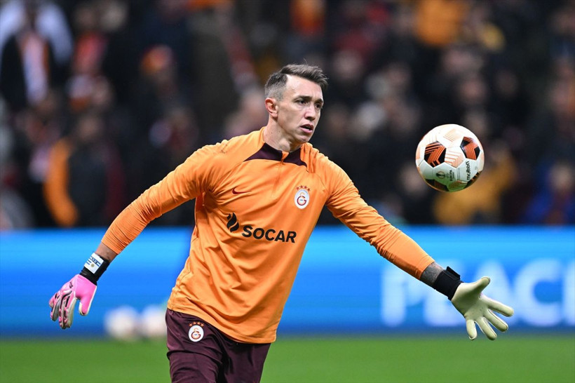 Galatasaray'da büyük ayrılık yaşanabilir! Muslera'nın yeni adresini duyurdular! Anlaşma şartları bile belli... - Resim: 1