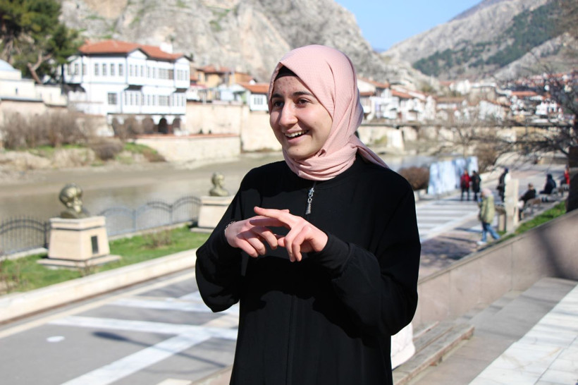 Sude Nur’un ana dili işaret dili oldu - Resim: 3