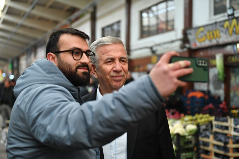 Mansur Yavaş esnafla buluştu! Gezerek tek tek not aldı - Resim: 2