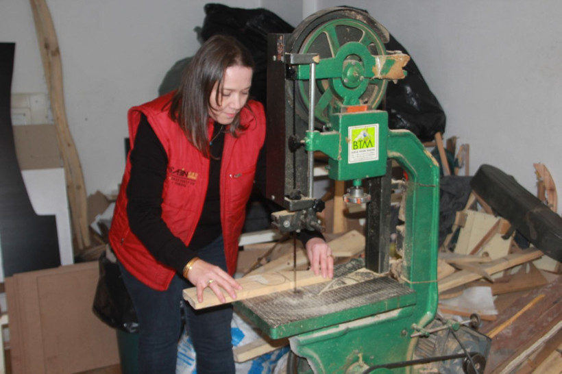 Saliha ustanın yaptığı mobilyalar Almanya’dan talep görüyor - Resim: 3