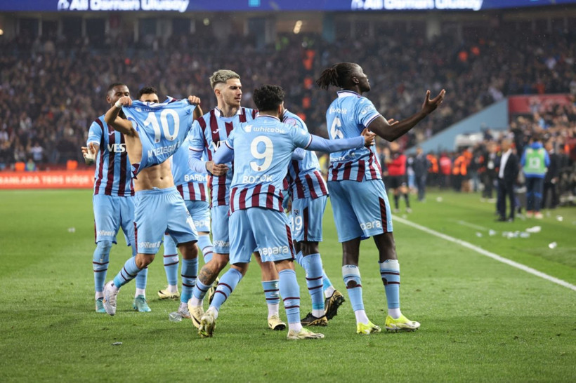İşte Trabzonspor - Fenerbahçe maçı sonrası yaşanan olaylar! - Resim: 3
