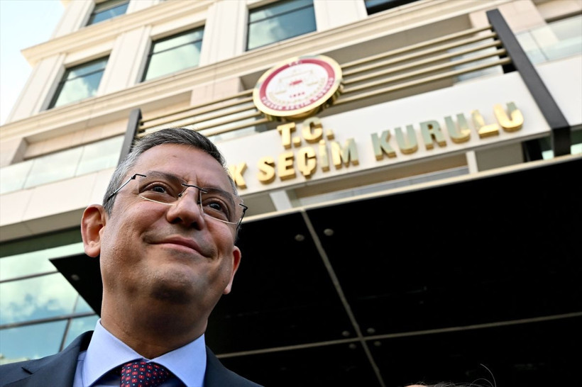 CHP lideri Özgür Özel'in değişimi sürüyor! Son hali dikkat çekti - Resim: 1