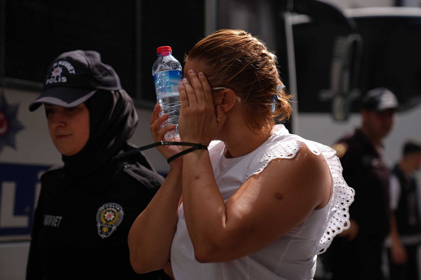 Biri ağladı diğeri uzaklara dalıp gitti! Neslim Güngen ve İnanç Güngen adliyeye sevk edildi - Resim: 3
