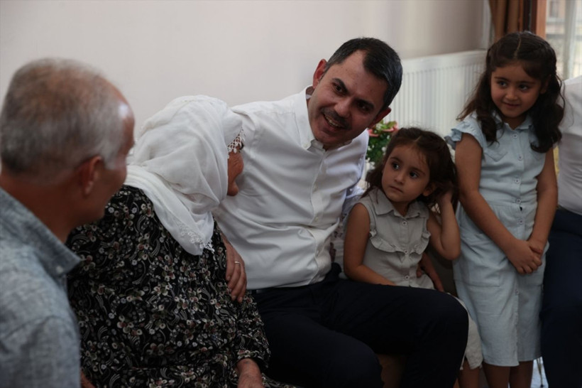 Cumhurbaşkanı Erdoğan, 78 yaşındaki depremzede ile görüştü - Resim: 1