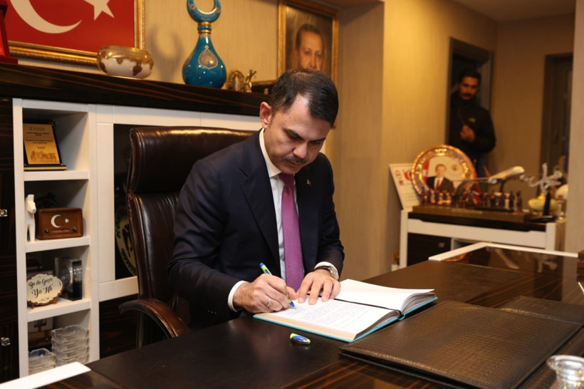 Bakan Kurum: Mühendislikte çırağı olmaktan gurur duyduğum ustam babamdır - Resim: 4