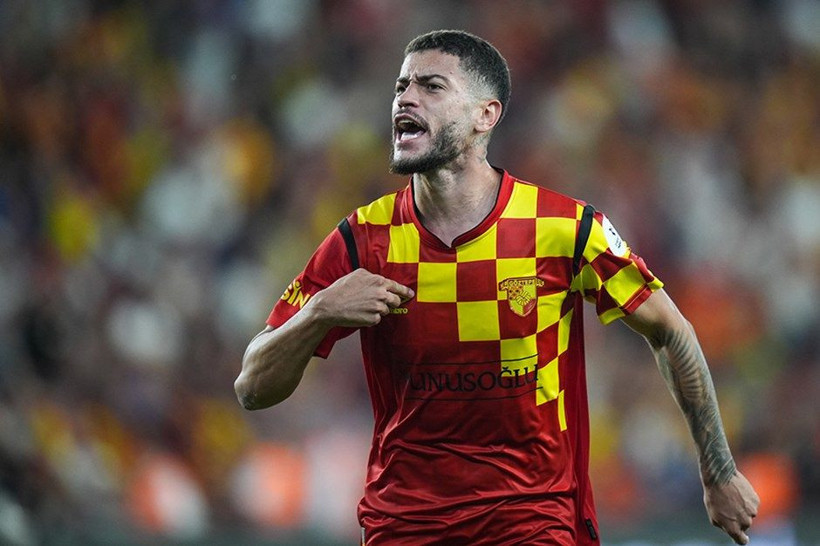 Avrupa devleri Romulo için geliyor! Bonservisi açıklandı - Resim: 1