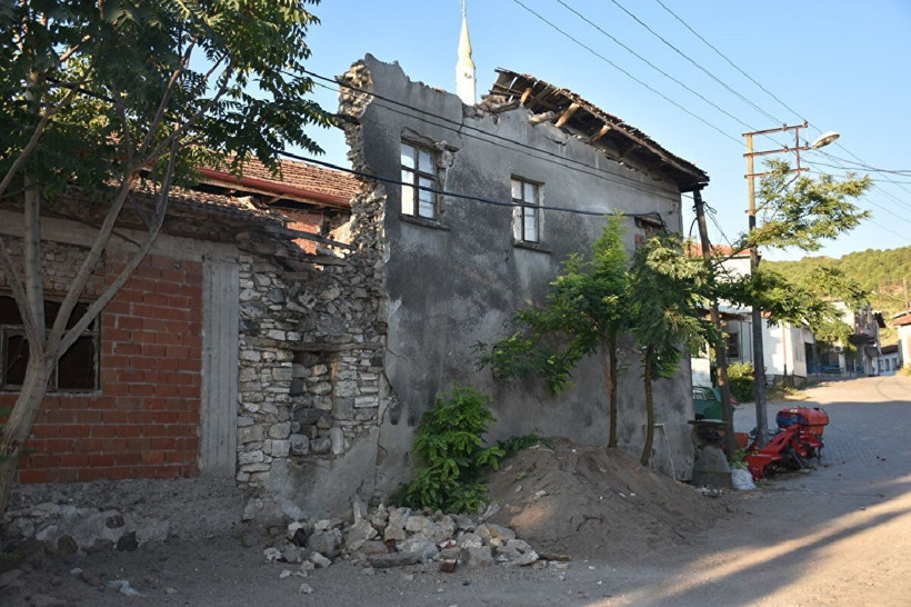 Üşümezsoy en güvenli yer demişti, Naci Görür rakam verip İstanbul için uyardı... - Resim: 2