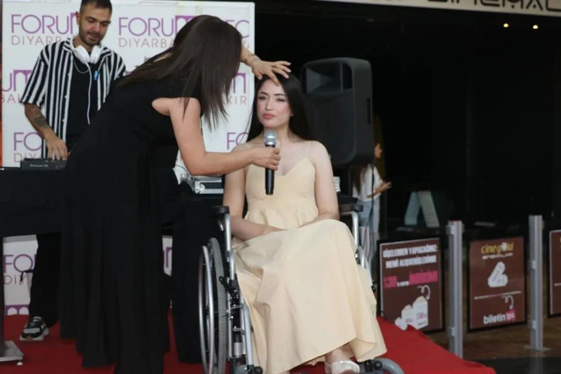 Yıllar sonra sahnede! Mutlu Kaya hayallerine kavuştu... - Resim: 3