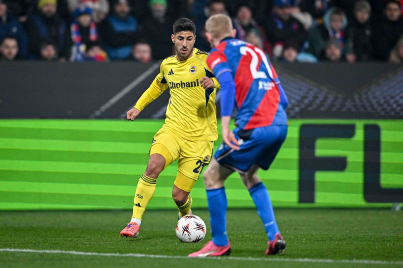 Viktoria Plzen-Fenerbahçe maçında skandal pankart! - Resim: 1