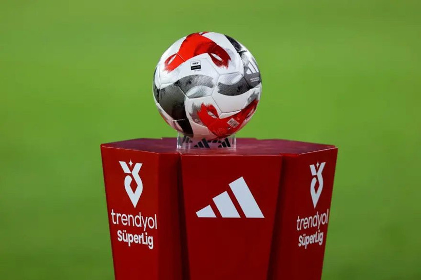 Derbi sonrası güncellendi! İşte Süper Lig'de yeni şampiyonluk oranları - Resim: 3