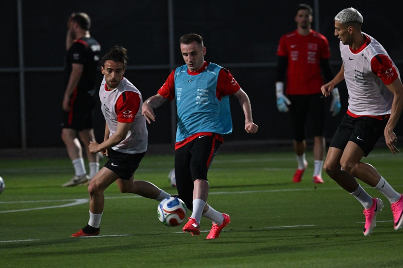 A Milli Futbol Takımı, Arizona'daki ilk idmanını taraftar eşliğinde yaptı - Resim: 2