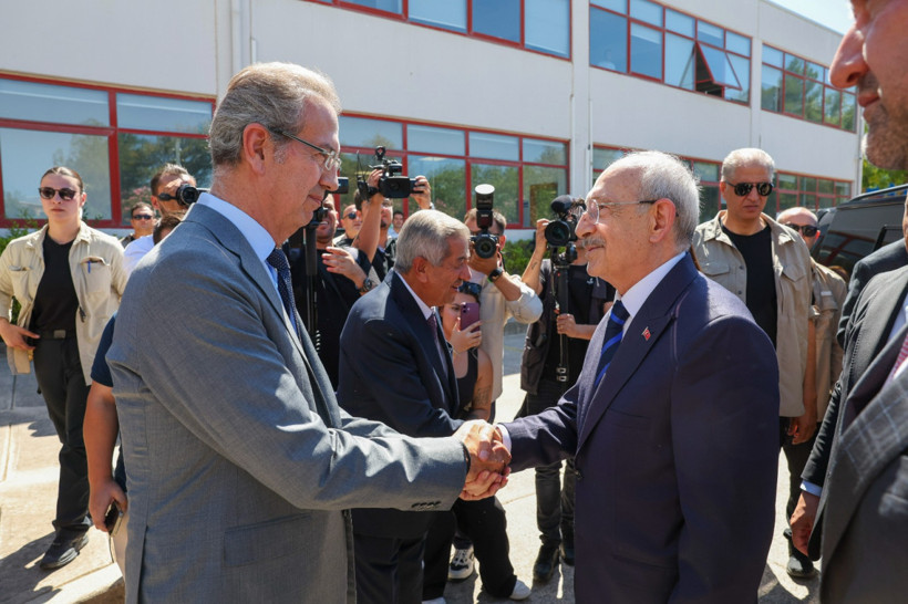 Cumhuriyet Halk Partisi Genel Başkanı Kemal Kılıçdaroğlu İzmir'de coşkuyla karşılandı - Resim: 1