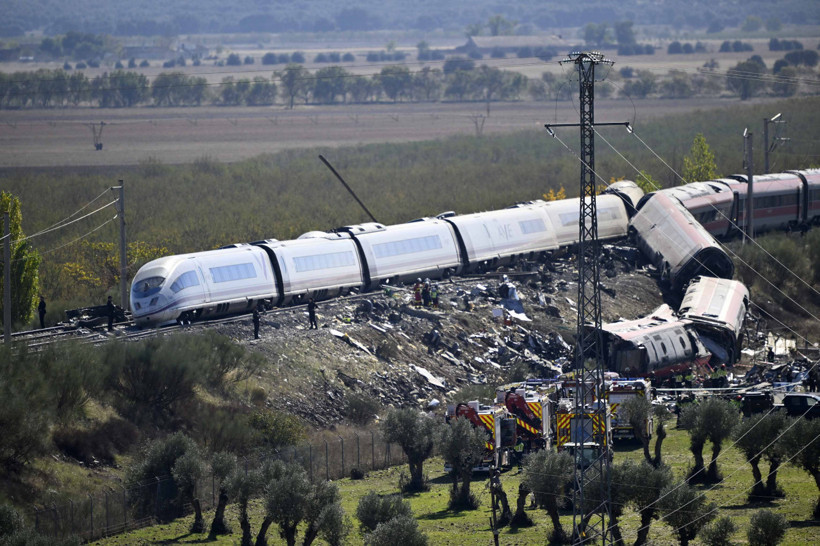 İspanya'daki tren kazasında ses kayıtları ortaya çıktı! İşte felaketi getiren talimat - Resim: 4