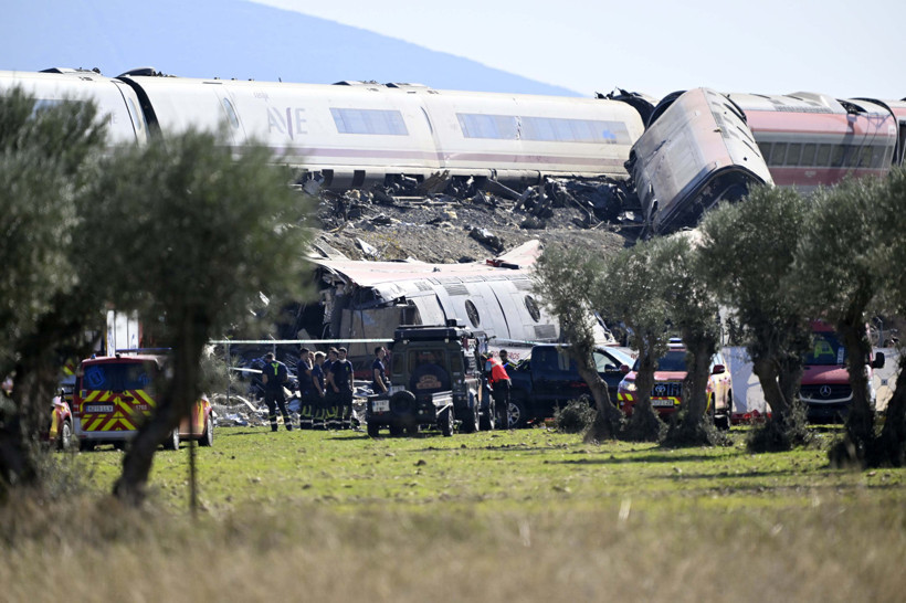 İspanya'daki tren kazasında ses kayıtları ortaya çıktı! İşte felaketi getiren talimat - Resim: 5